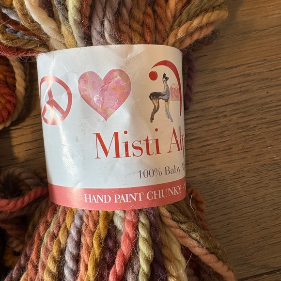 Misti Alpaca Yarn - Picture 3 of 4